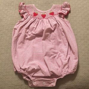 Seersucker smocked bubble